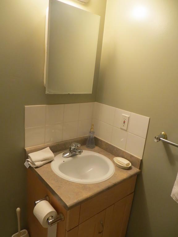 Caruso's Guest house 3*